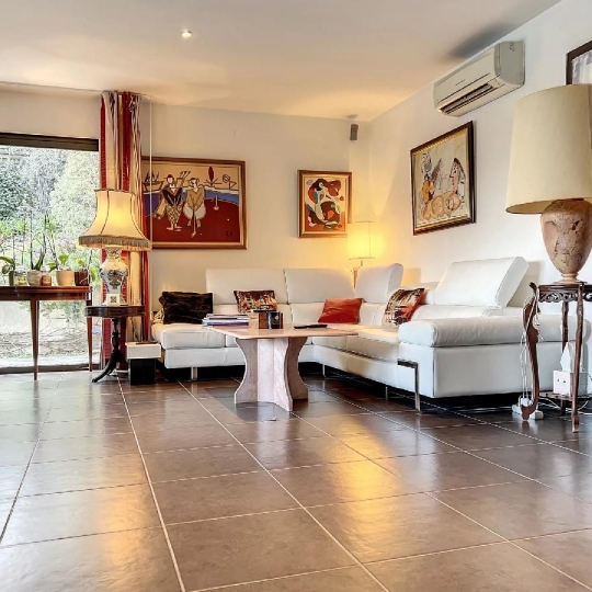  Annonces GRASSE : Maison / Villa | MOUGINS (06250) | 156 m2 | 950 000 € 