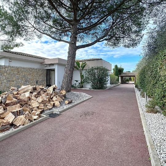  Annonces GRASSE : House | MOUGINS (06250) | 163 m2 | 1 690 000 € 