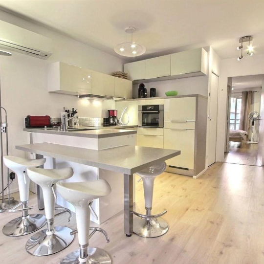  Annonces GRASSE : Appartement | CANNES (06400) | 45 m2 | 279 000 € 