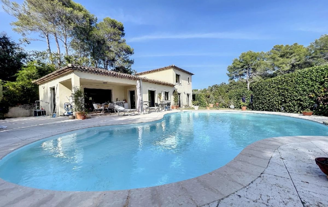 Annonces GRASSE : Maison / Villa | MOUGINS (06250) | 156 m2 | 950 000 € 