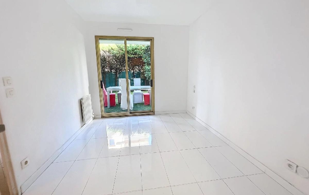 Annonces GRASSE : Appartement | LE CANNET (06110) | 60 m2 | 298 000 € 