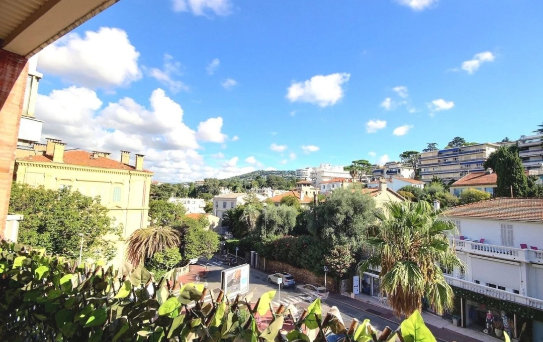 Annonces GRASSE : Apartment | CANNES (06400) | 34 m2 | 249 000 € 