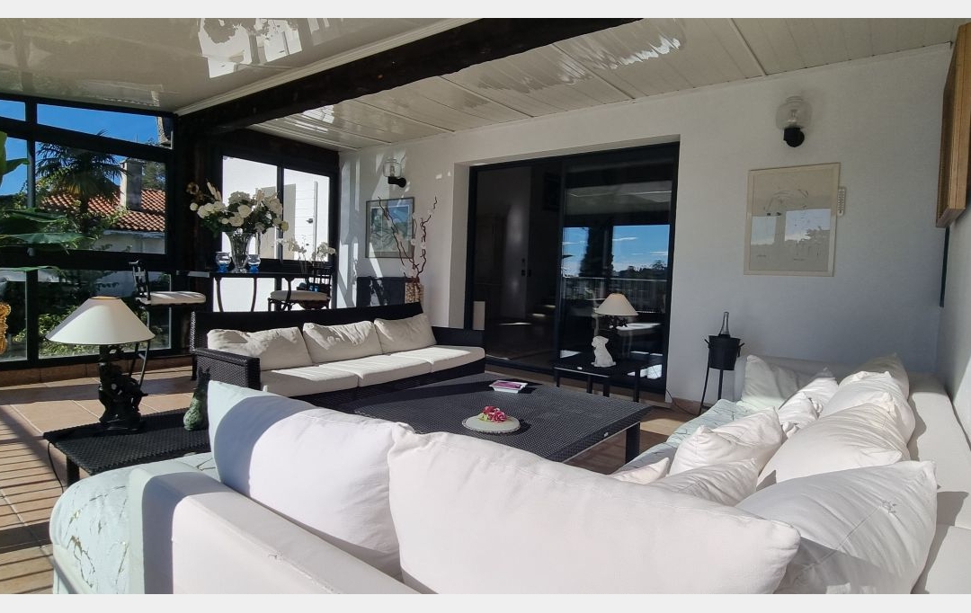 Annonces GRASSE : Maison / Villa | CANNES (06400) | 230 m2 | 2 080 000 € 