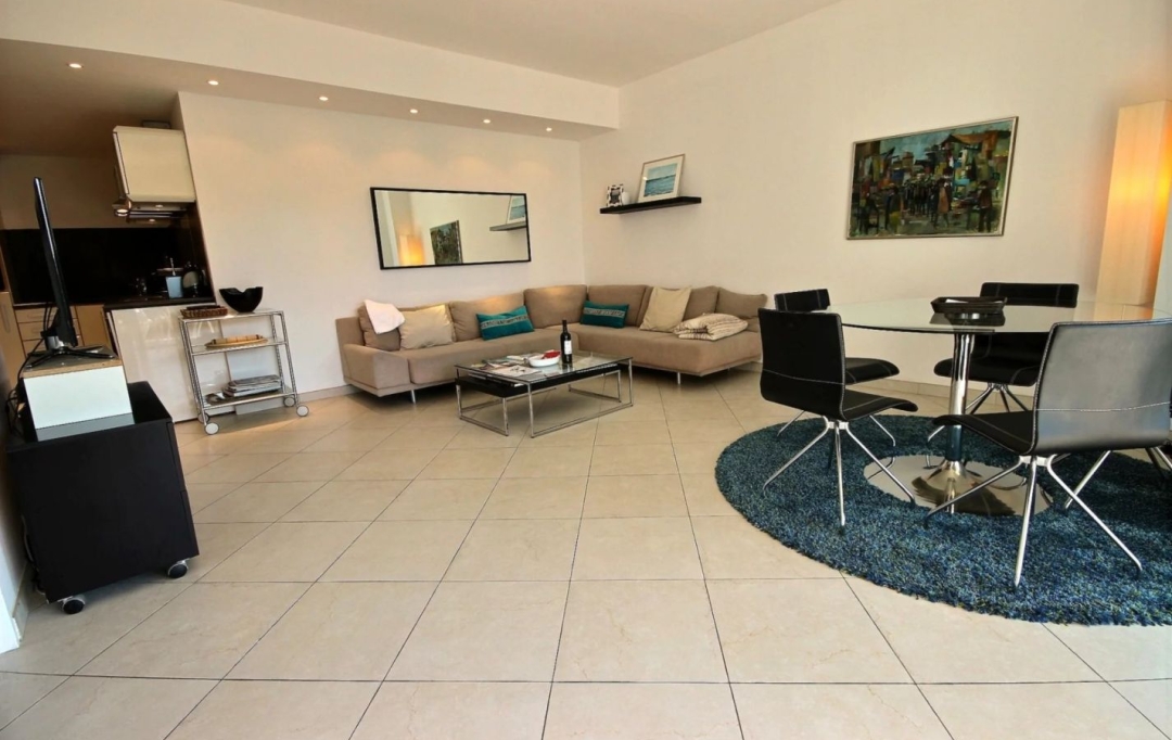 Annonces GRASSE : Appartement | CANNES (06400) | 52 m2 | 795 000 € 