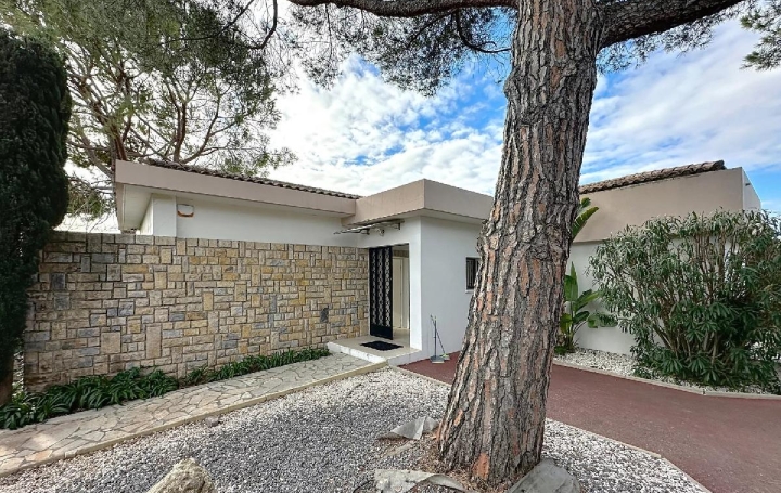  Annonces GRASSE Maison / Villa | MOUGINS (06250) | 163 m2 | 1 690 000 € 